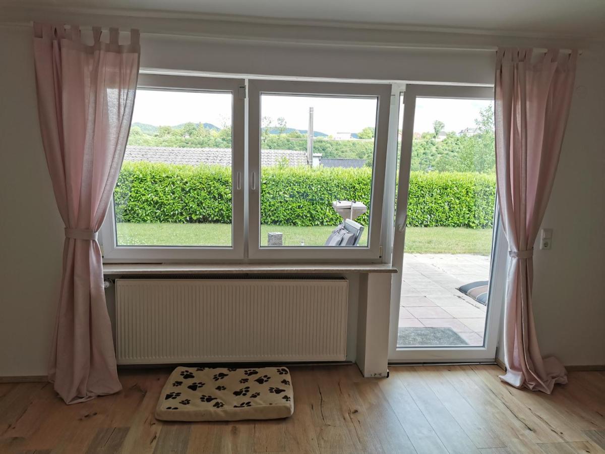 Gemuetliche 90 Qm Wohnung In Saarburg, Zentral Gelegen, Garten Mit Aussicht, Separater Eingang Exteriér fotografie